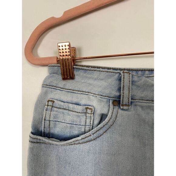Kendall & Kylie Blue Denim Light Wash Shorts Cuffed Size 26 - Picture 5 of 8